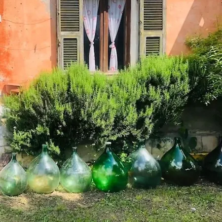 Cascina Baracico, Stanza Della Pace 度假居