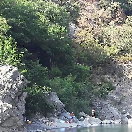 Cascina Baracico, Stanza Della Pace 度假居